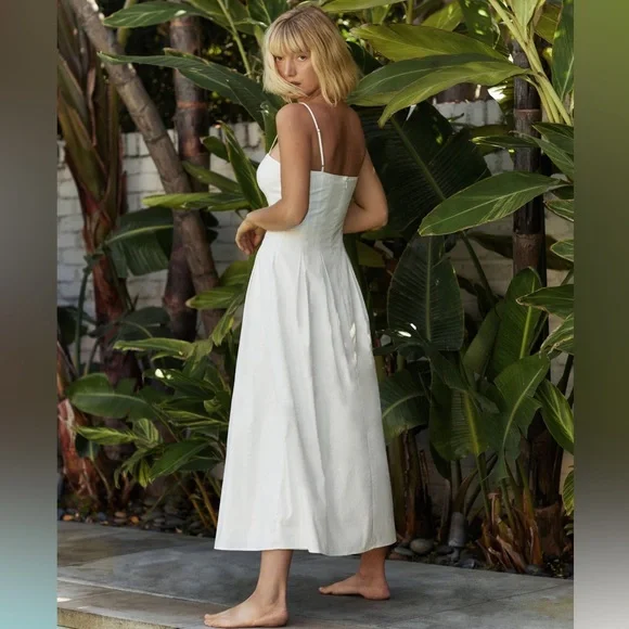 Reformation Kye Midi dress in white - Picture 2 of 13